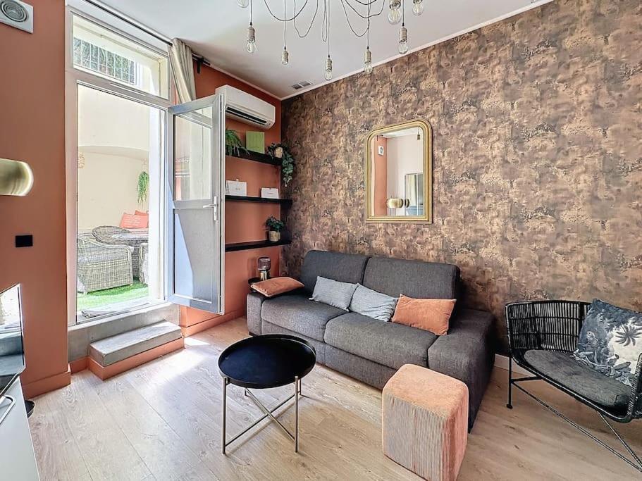 Apartment 40m2 Hypercentre, 9min Du Palais
